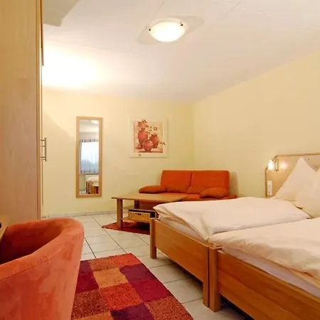 Zewener Hof - Garni 2*