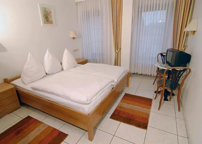 Hotel Zewener Hof - Garni Trevír